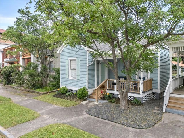 2119 Avenue P, Galveston, TX 77550