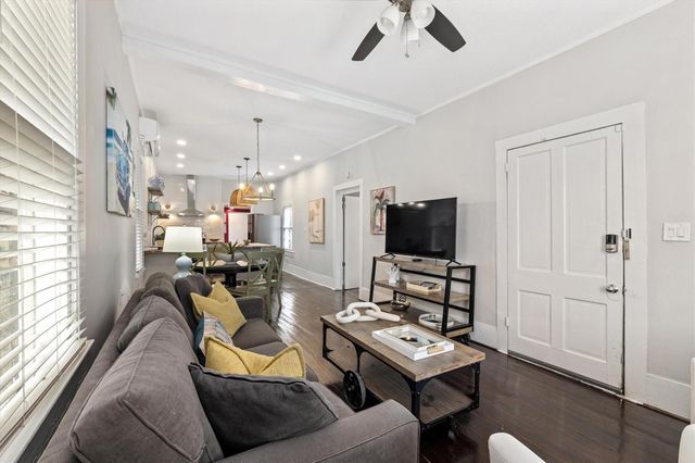 2119 Avenue P, Galveston, TX 77550