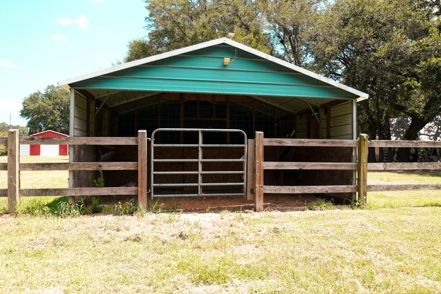 189 Indian Oaks Lane, Cottageville, SC 29435