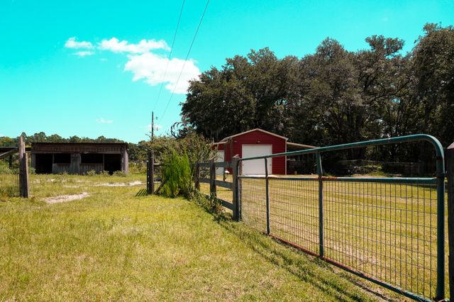 189 Indian Oaks Lane, Cottageville, SC 29435