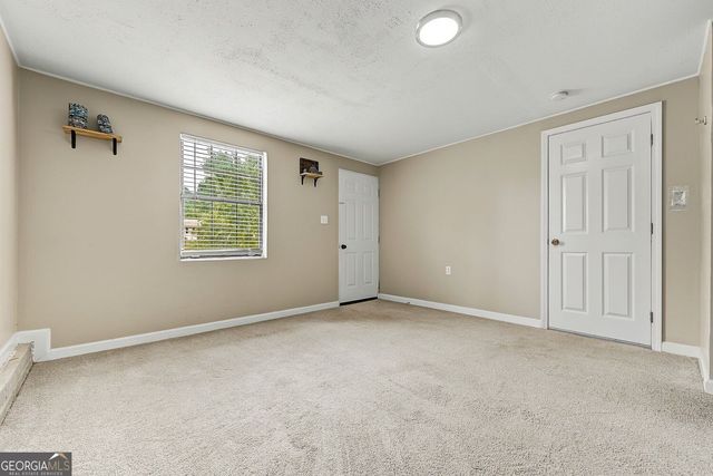 120 Lost Meadows Drive, Dallas, GA 30157