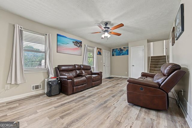 120 Lost Meadows Drive, Dallas, GA 30157