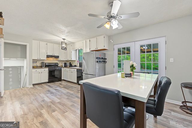 120 Lost Meadows Drive, Dallas, GA 30157