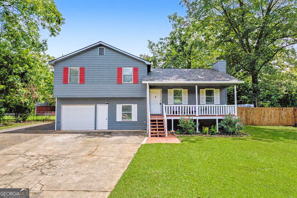 120 Lost Meadows Drive, Dallas, GA 30157