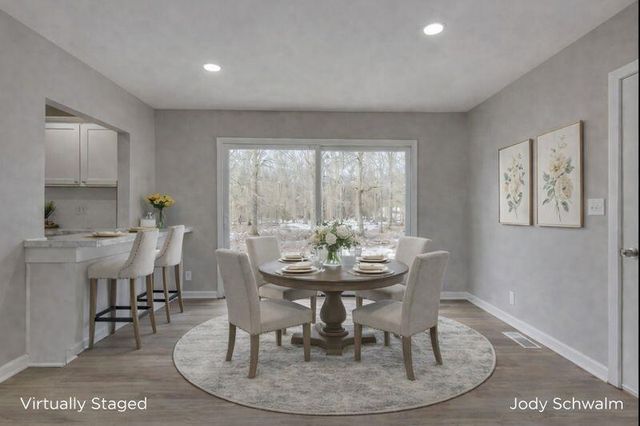 161 N Weber Road, Laketon Twp, MI 49445