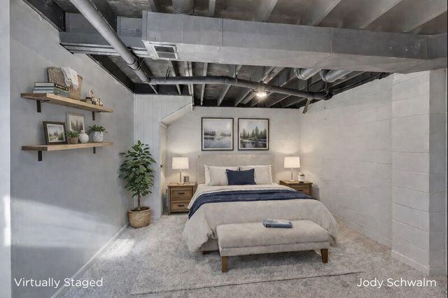 161 N Weber Road, Laketon Twp, MI 49445