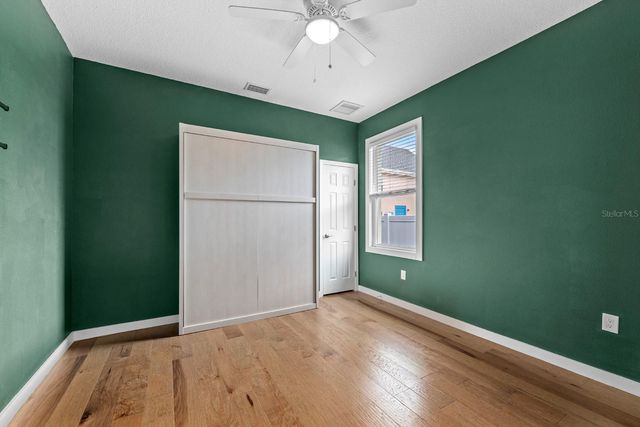 1028 5TH STREET N, St Petersburg, FL 33701