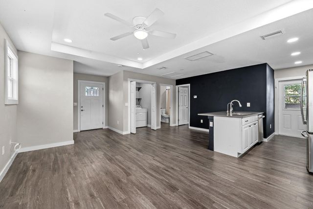 1028 5TH STREET N, St Petersburg, FL 33701