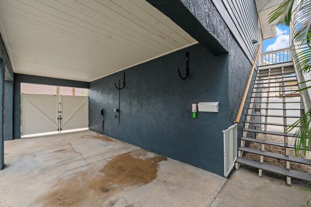 1028 5TH STREET N, St Petersburg, FL 33701
