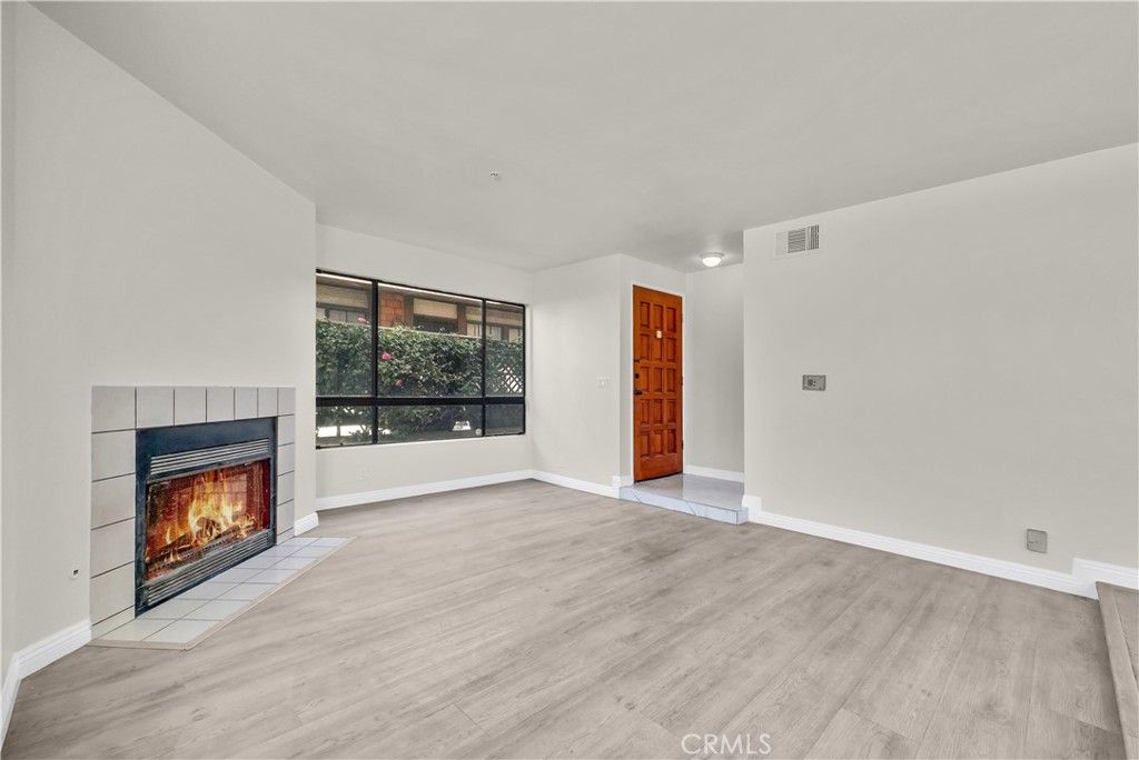 105 S Marguerita Avenue F, Alhambra, CA 91801 — photo 3
