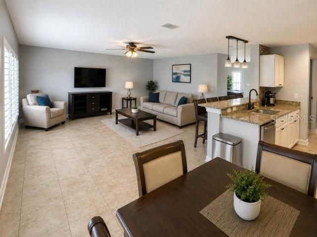 1042 HORSESHOE FALLS DRIVE, Orlando, FL 32828