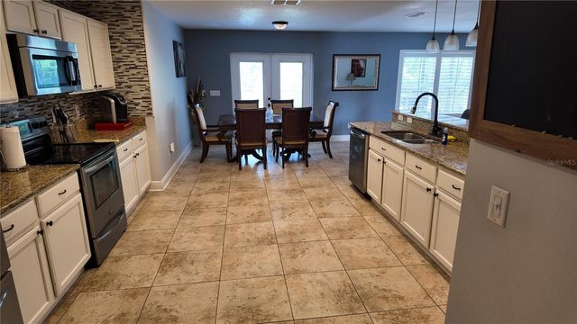 1042 HORSESHOE FALLS DRIVE, Orlando, FL 32828