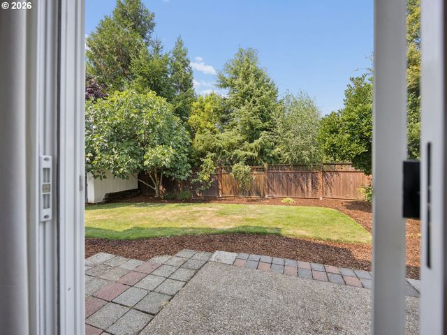 16117 Sw MILAN Ln, Tigard, OR 97223