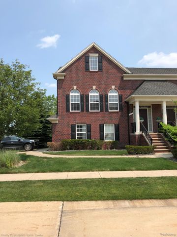 838 Red Run Drive, Troy, MI 48085