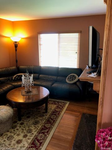 838 Red Run Drive, Troy, MI 48085