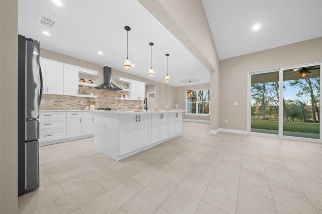 13691 SW 64TH ST ROAD, Ocala, FL 34481