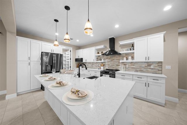 13691 SW 64TH ST ROAD, Ocala, FL 34481