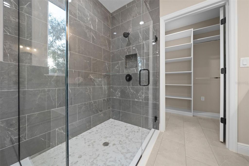 Image 36 of property listing at 13691 SW 64TH ST ROAD, Ocala, FL 34481