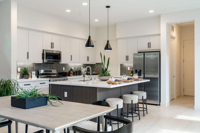 80034 Champions Way, La Quinta, CA 92253