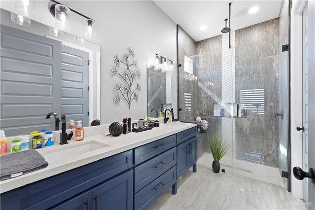 5217 N 42nd Street, Mcallen, TX 78504