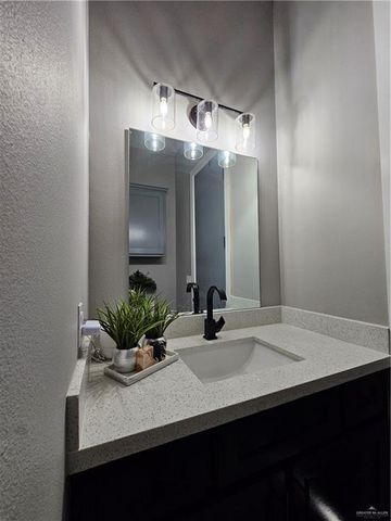 5217 N 42nd Street, Mcallen, TX 78504