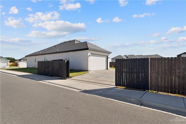 5217 N 42nd Street, Mcallen, TX 78504