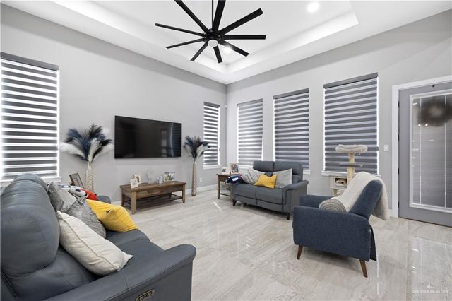 5217 N 42nd Street, Mcallen, TX 78504