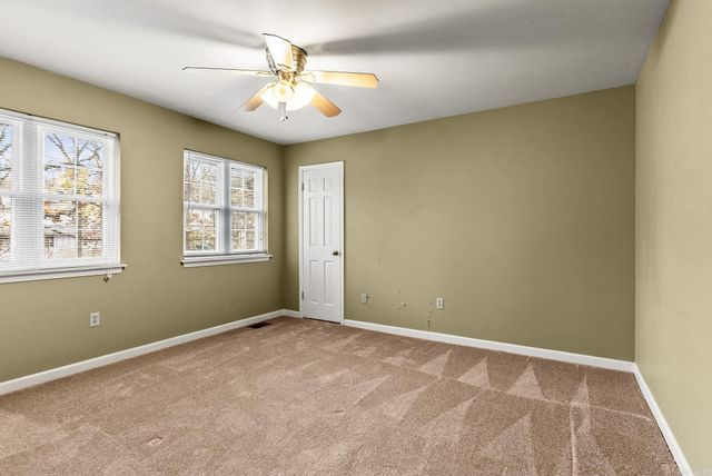 21 Kingsbridge Way, Little Rock, AR 72212