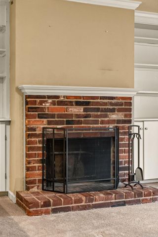 21 Kingsbridge Way, Little Rock, AR 72212