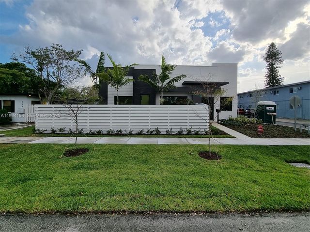 810 NE 14th Pl 810, Fort Lauderdale, FL 33304