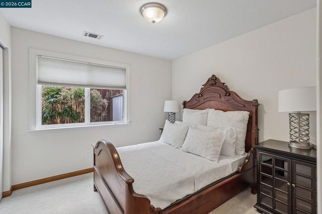 40 Marseille Ct, Danville, CA 94506
