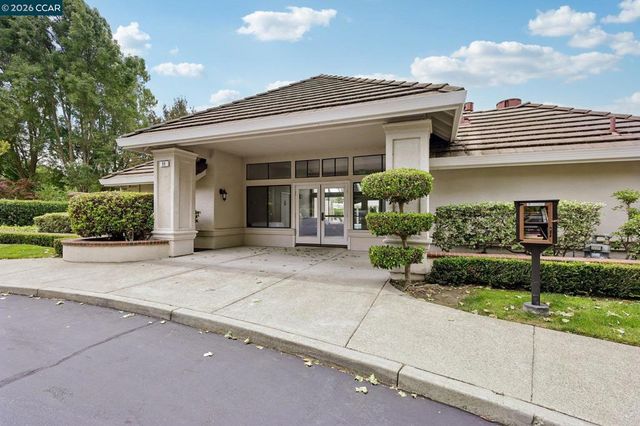40 Marseille Ct, Danville, CA 94506