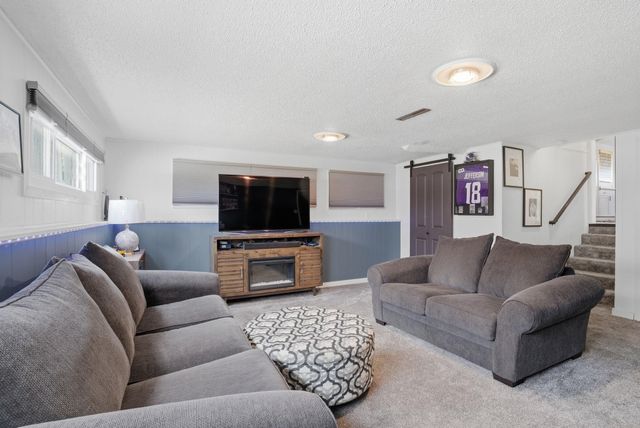 3105 Ansborough Avenue, Waterloo, IA 50701