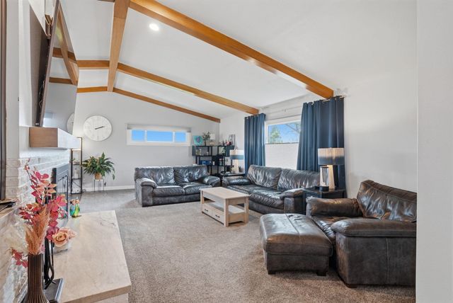 3105 Ansborough Avenue, Waterloo, IA 50701
