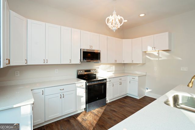 269 Martin Dairy Road, Milner, GA 30257