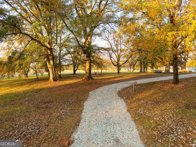 269 Martin Dairy Road, Milner, GA 30257