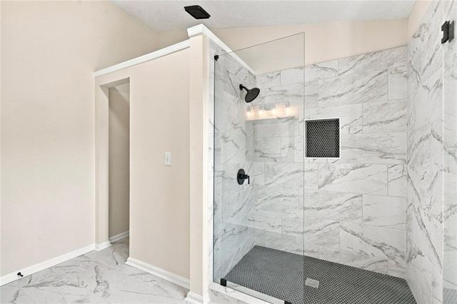 6598 Coventry Point, Austell, GA 30168