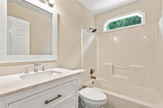 6598 Coventry Point, Austell, GA 30168