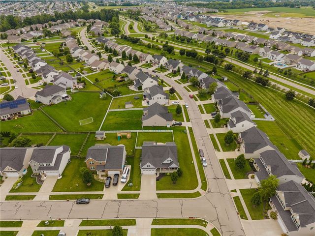 3200 Dry Run Street, Tipp City, OH 45371