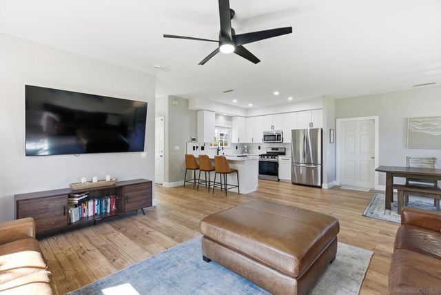 908 Florence St, Imperial Beach, CA 91932