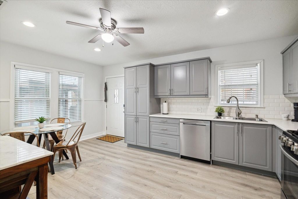 1115 Alber Street, Houston, TX 77009