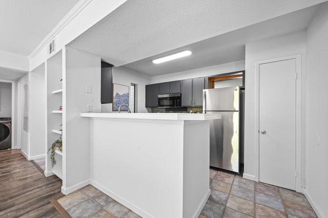 4500 E Oltorf ST A-111, Austin, TX 78741