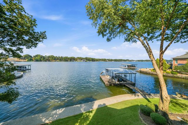 300 Osprey Point, Hot Springs, AR 71913