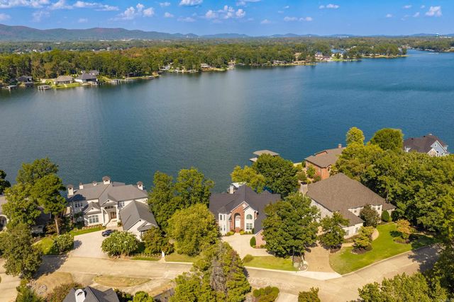 300 Osprey Point, Hot Springs, AR 71913