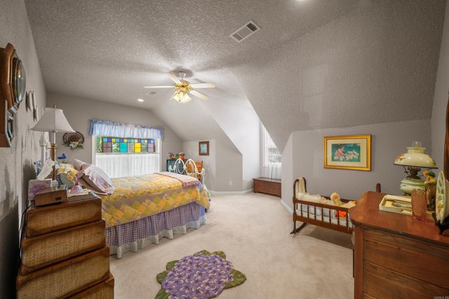 300 Osprey Point, Hot Springs, AR 71913