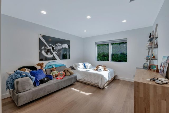 264 Sandpiper Drive, Palm Beach, FL 33480