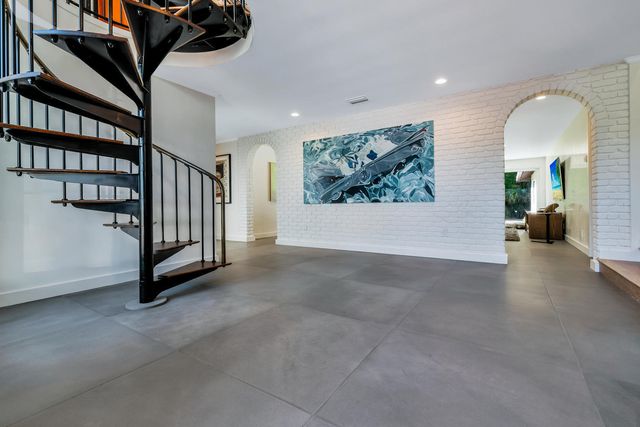 264 Sandpiper Drive, Palm Beach, FL 33480