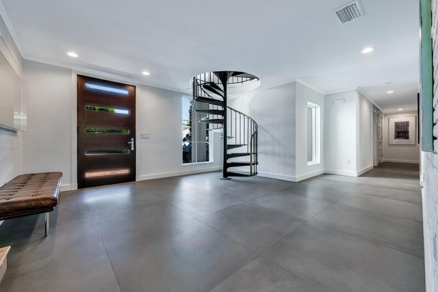 264 Sandpiper Drive, Palm Beach, FL 33480