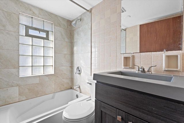 1946 S 69th STREET, West Allis, WI 53219