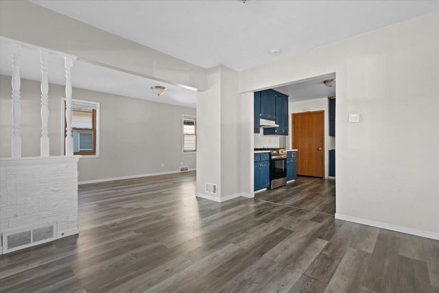 1946 S 69th STREET, West Allis, WI 53219